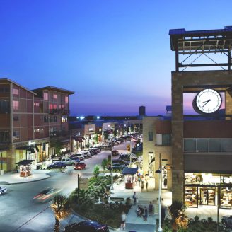 Downtown, Pearland Families participating in recreational activities at Pearland Recreation Center and parks near Brohn Homes new construction.