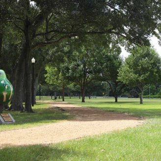 outdoors, Pearland Families enjoying outdoor recreation at Centennial Park near Brohn Homes new construction in Pearland, Texas, with splash pad and playgrounds.